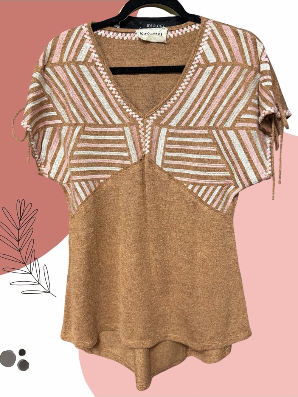Savannah Jane women’s size medium V-neck shirt brown pink embroidered Boho